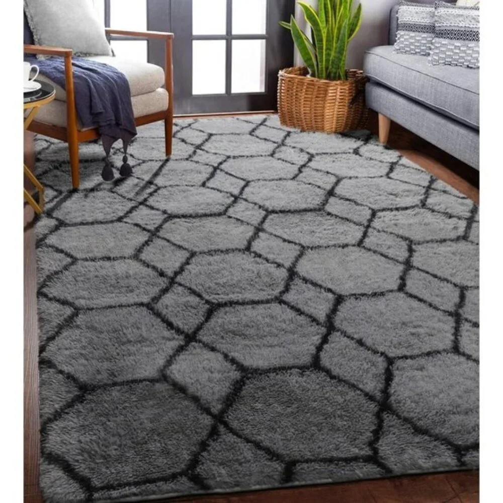 New 5x8 Grey Black Area Rug, Soft Shaggy Geometric Carpet for Home & Room Decor
